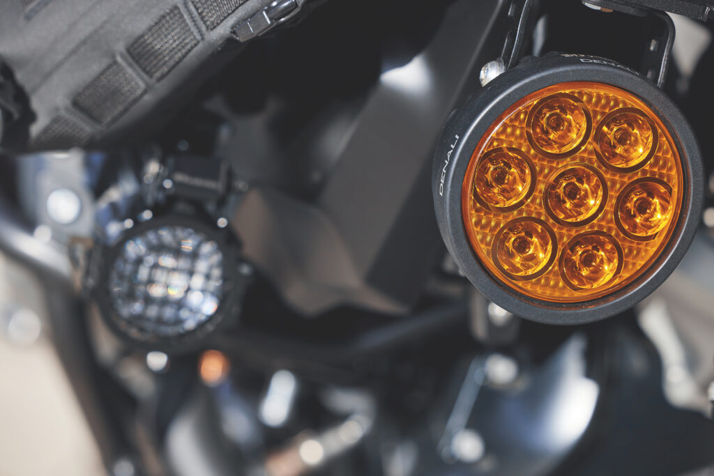 Dodatkowe oświetlenie motocykla LED